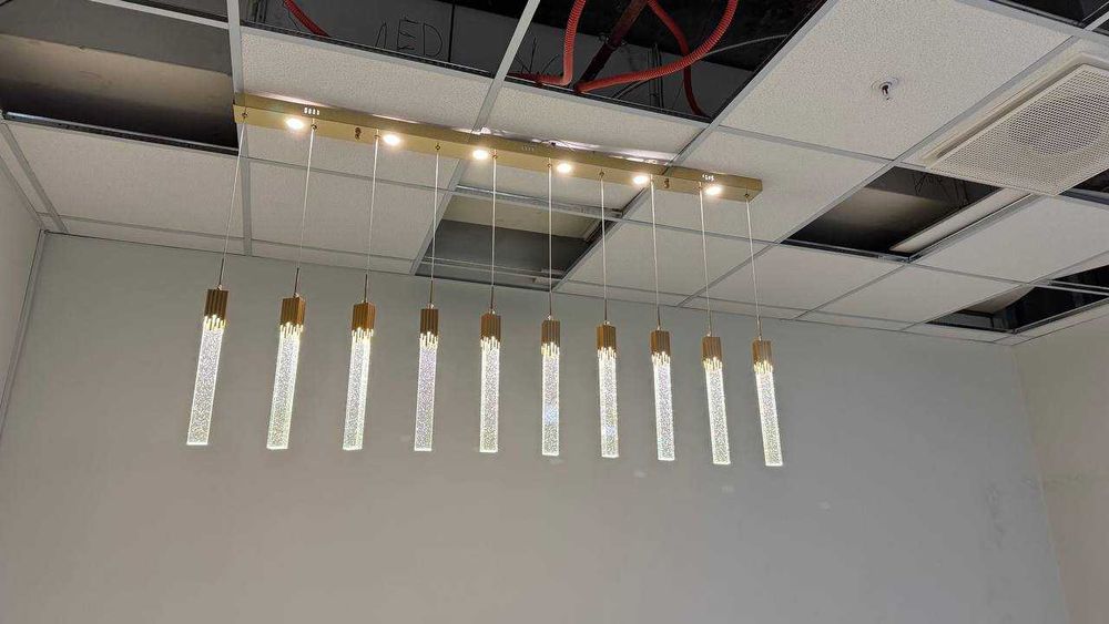 Продам светильники и люстры разных видов и размеров