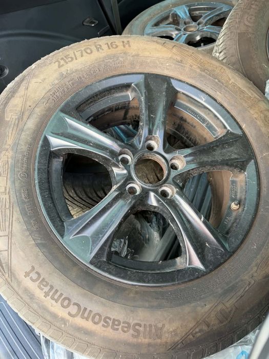 Jante originale Hyundai pe 16"
