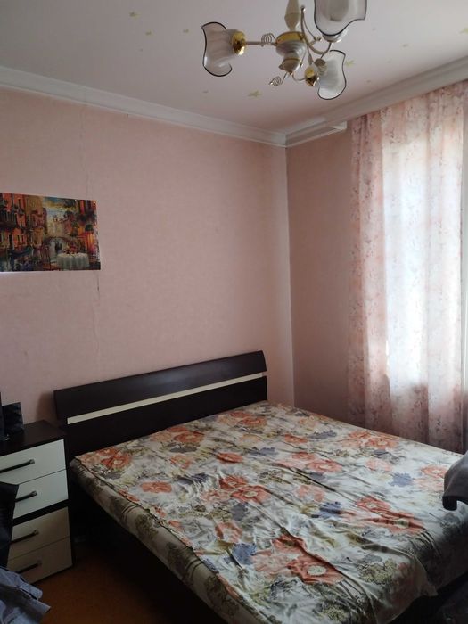 ПРОДАЮ ДОМ на Кадышева , 4,3 сотки , 4 комнаты .