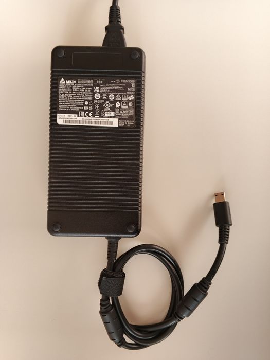 Зарядно за всеки лаптоп MSI!