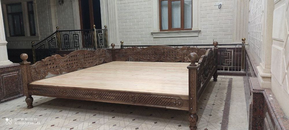 Сури тапчан карават