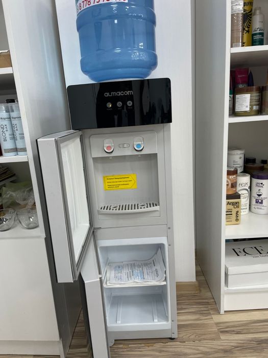 Продам кулер для воды