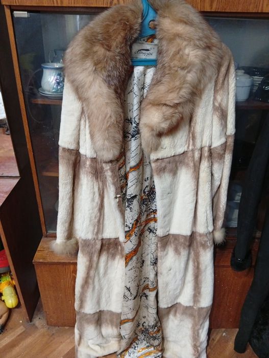 Продам шубу не дорога