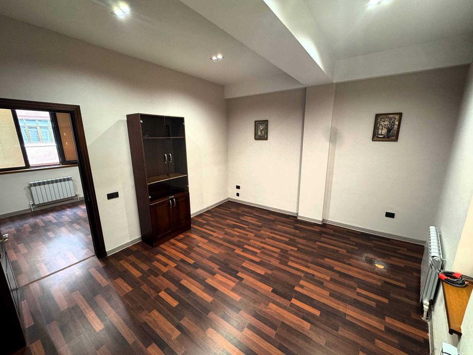 Сдается/ площадь 205 м2/ 5 комнат/ учебный /Стоматология/ Офис/ 12 у.е