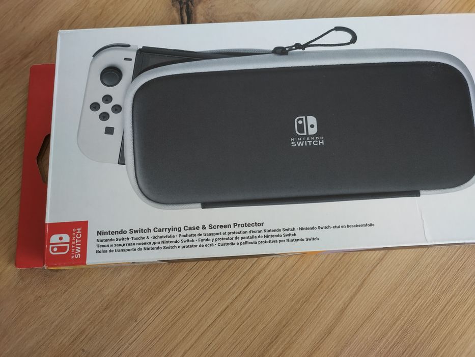 Оригинален калъф и протектор Nintendo Switch/OLED