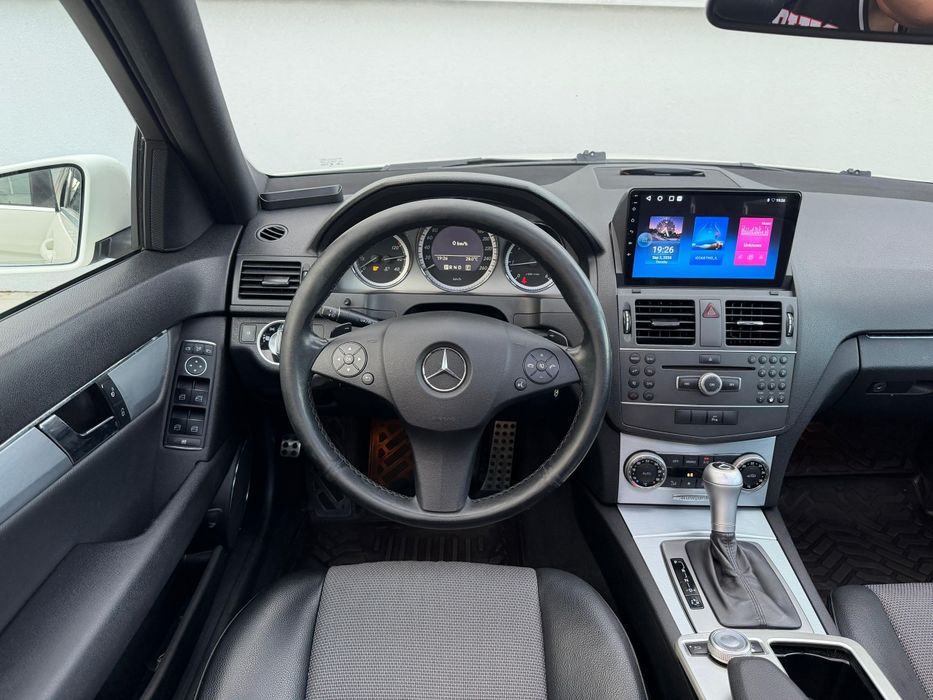 Mercedes C-class w204