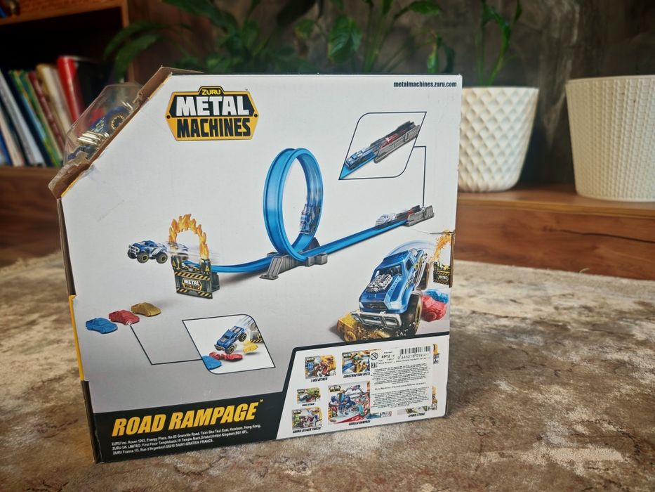 Продам игрушки из марвина