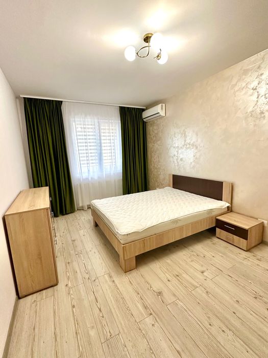 Proprietar inchiriez apartament 2 camere in Giroc