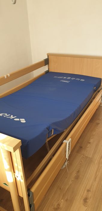 Pat  medical electric de îngrijire de uz medical Dali  import Germania