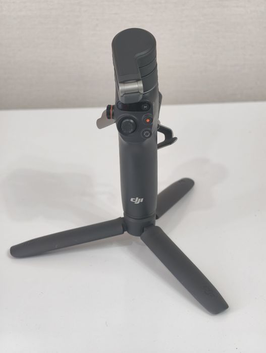 Электронный стабилизатор dji osmo mobile 6