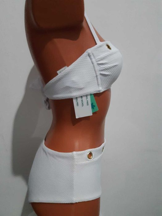 costum de baie, culoare alba Calzedonia format din 2 piese, marimea S