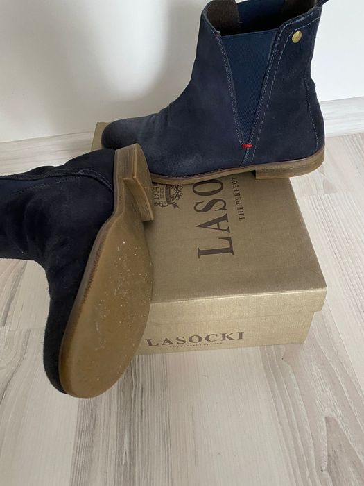 Vând ghetuțe piele naturala 40