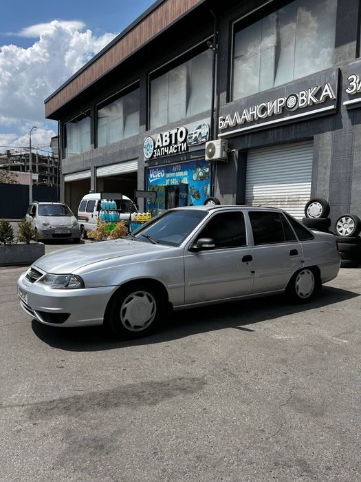 Nexia 2 Sotiladi