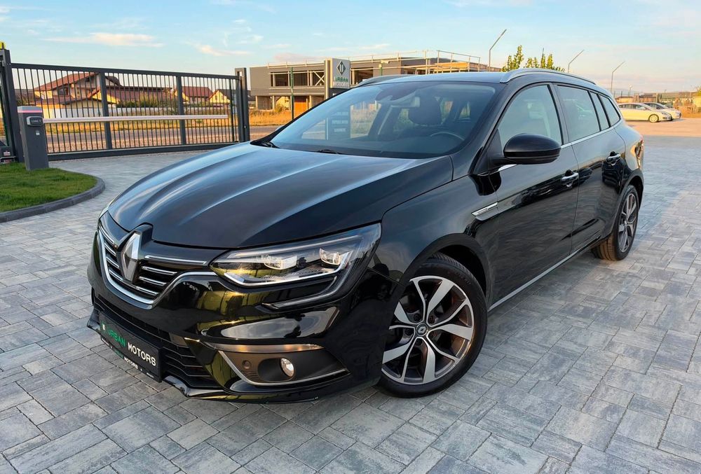Renault Megane •Garantie 12 luni •Rate cu avans 0 •Dealer auto