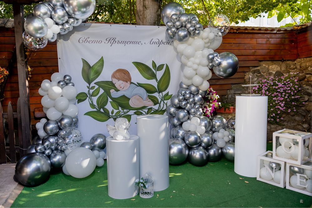 Винил и декоративна торта