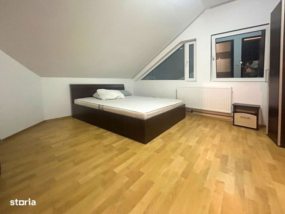 Pensiune cu 10 camere in Mamaia-Sat, zona LIDL . Oportunitate de inves