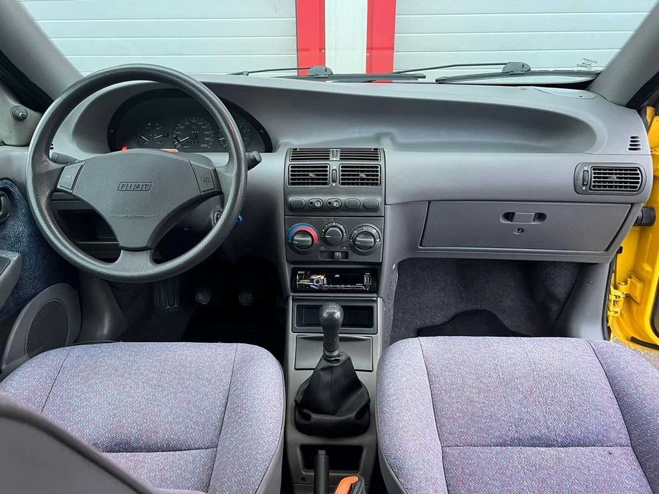 Fiat Punto 1.6I 1995 година