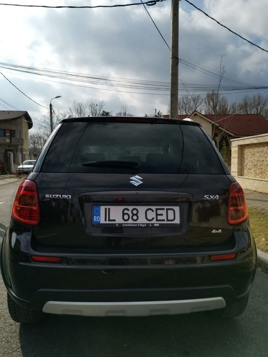 Suzuki  SX4 10.2012 4x4 optional