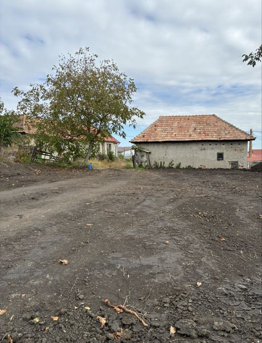 Ceanu Mic - Teren intravilan cu AC