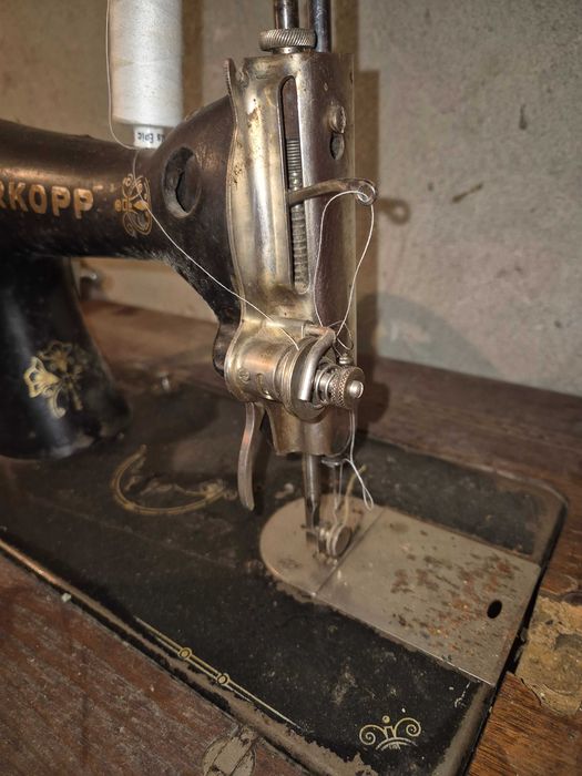 Masina de cusut veche Durkopp