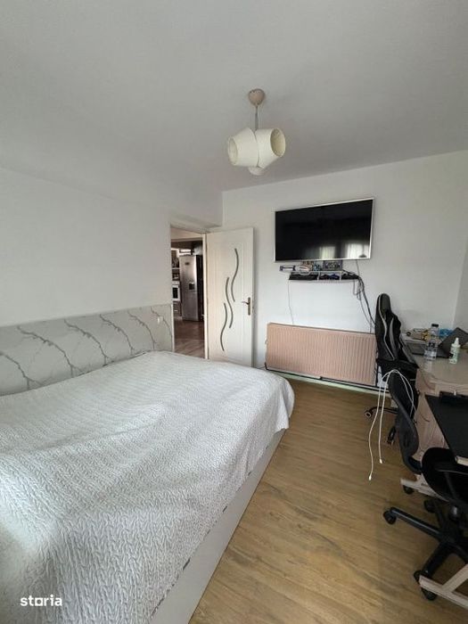 Apartament 4 camere | 80 mp| Etaj 2 | Utilat | Bulevardul Traian – B