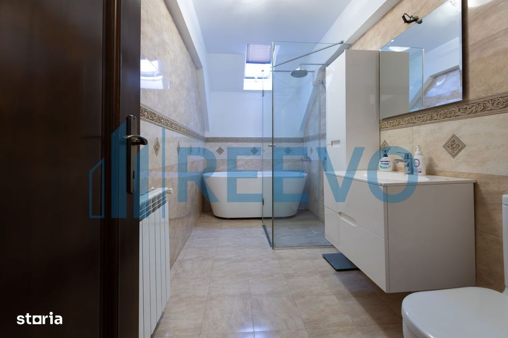 PENTHOUSE de vânzare, Grădina cu Magnolii + 3 locuri de parcare
