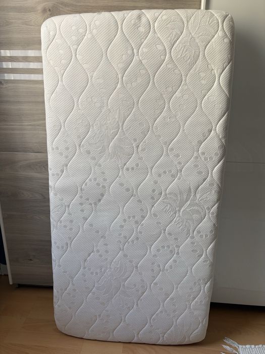 Матрак за бебешка кошара 120/60