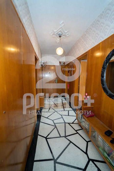 Продава се Многостаен апартамент в Велико Търново, Център - 127 кв.м за 1339 €/кв.м - Снимка #7