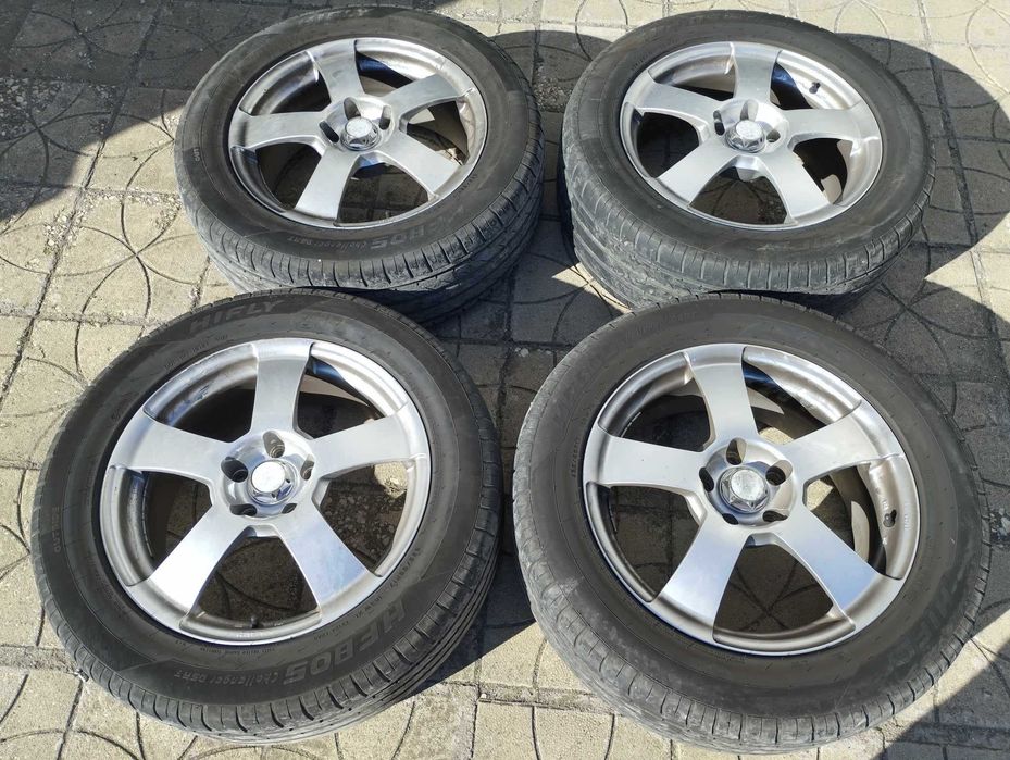 Джанти 17", 7J, ET 38, централен отвор 72,6 с втулка за 66,6 мм