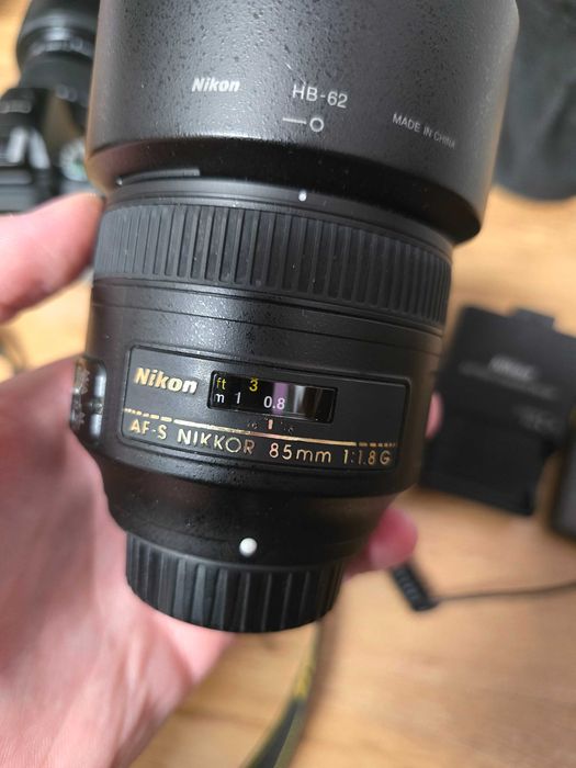 Kit Nikon D5300 18-55mm VR + accesorii + obiective separat