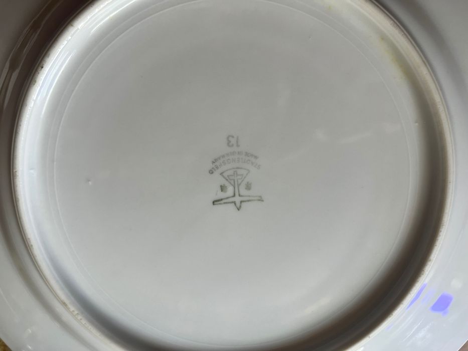 Set farfurii, platou mare, castron supa, 3 persoane, anii ‘50 Germany