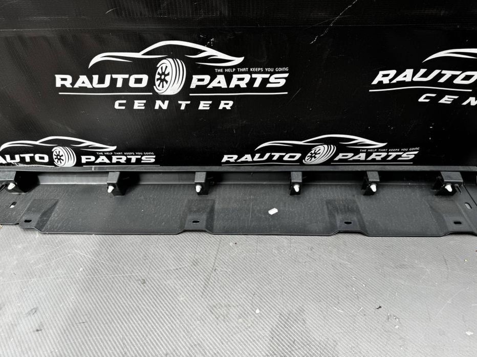 Ornament prag stanga Ford Transit Connect 2019/2020/2021/2022/2023