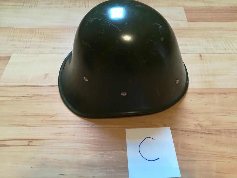 Căști militare de colecție Ssh40 și Md.34/39