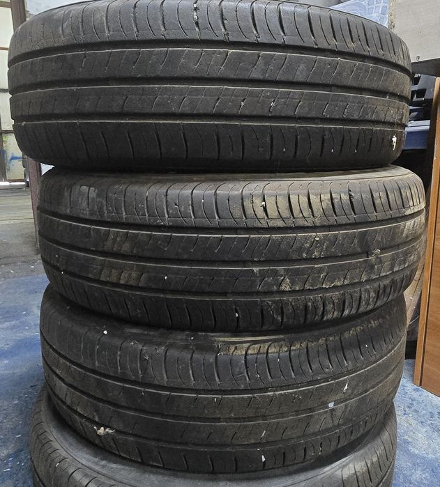 Продам шины 205/65 R16