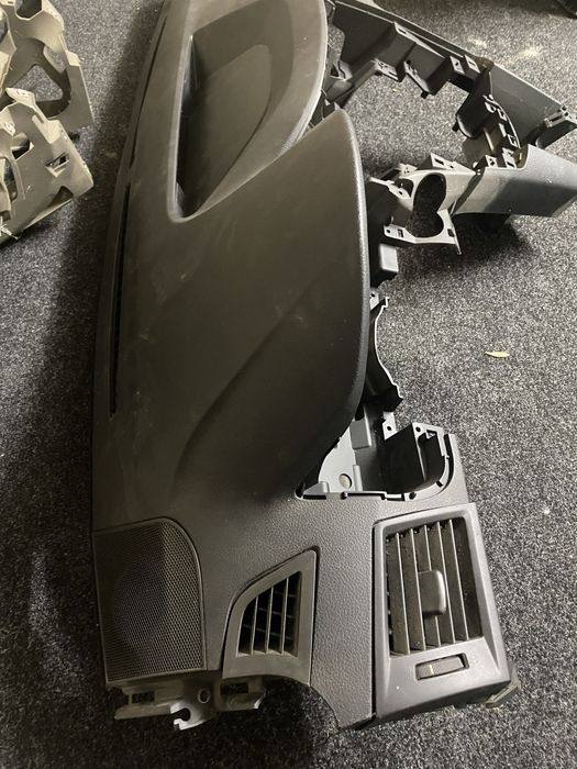 Тарпеда субару оутбак 2011