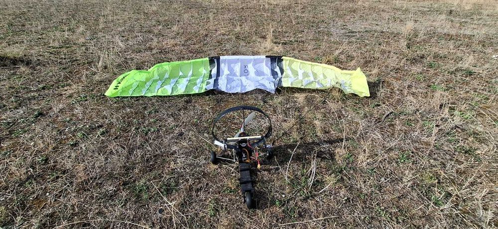 Motoparapanta RC 2400mm