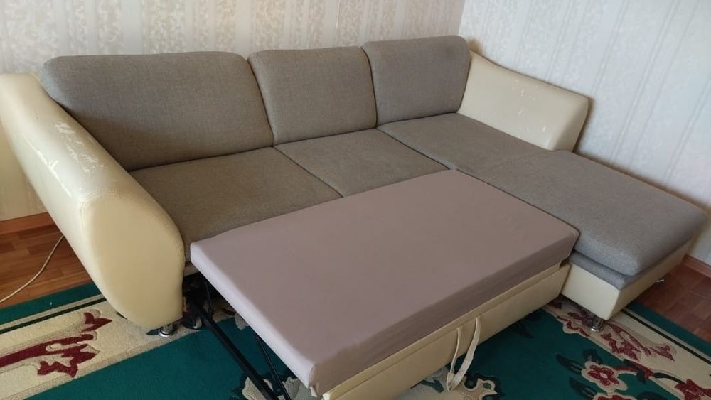 Диван в хорошем состоянии