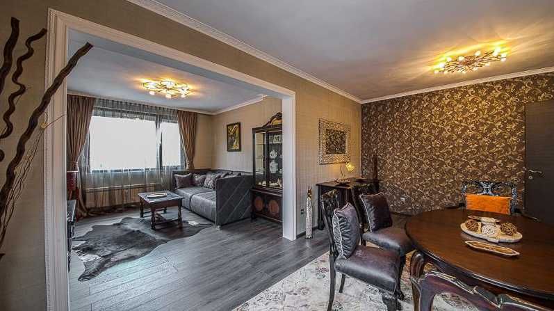 Дава се под наем Двустаен апартамент в София, Яворов - 83 кв.м за 548.25 € - Снимка #2