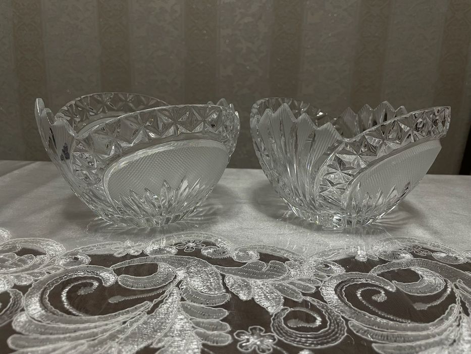 Хрустальная ваза