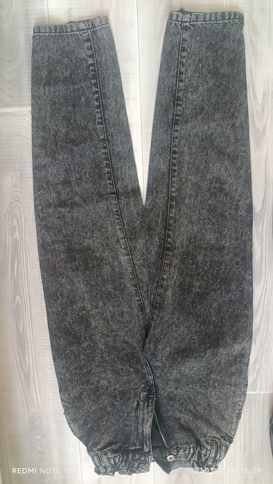 Продается Вещий  одежда