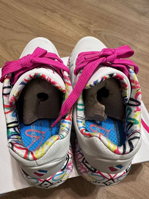 Skechers fetițe, mărime 31,Stare foarte bună