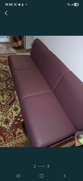 Продам диван кожзам zeta
