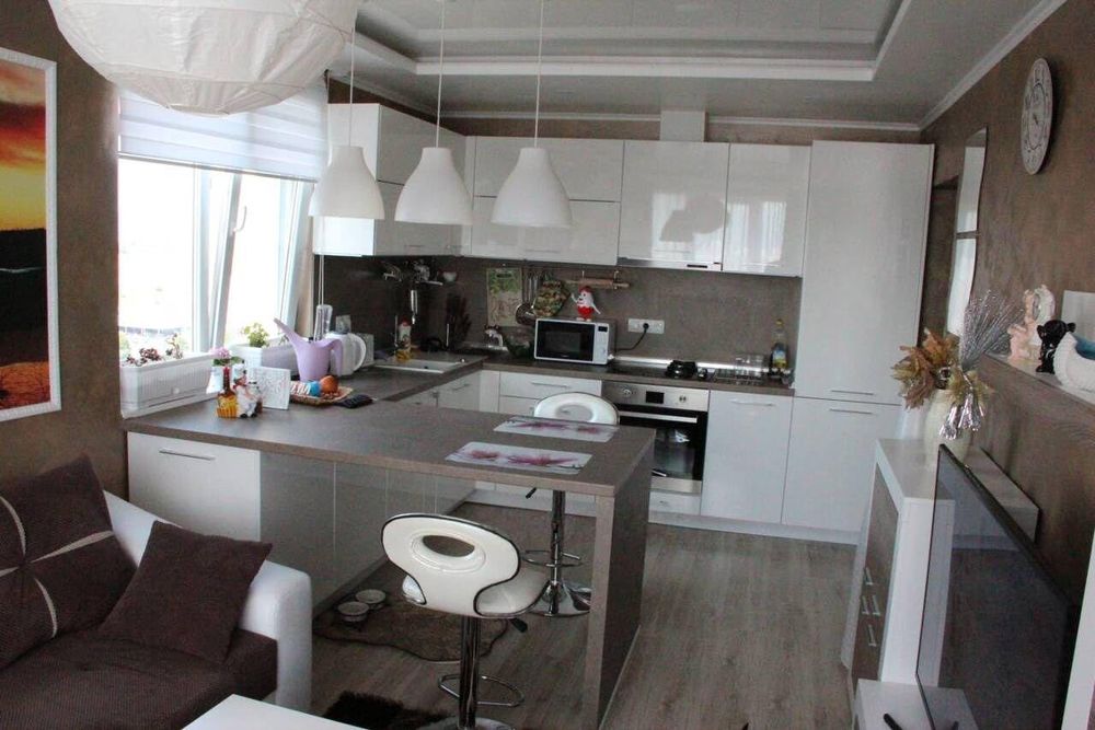 Двустаен, под наем, ж.к Славейков