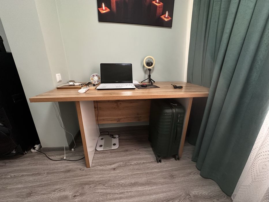 Офисной мебил Стол 160 га 70 кресло качални