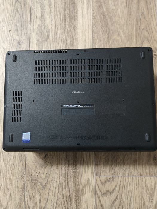 Leptopuri Dell Latitude 5490 i5 7th display 14