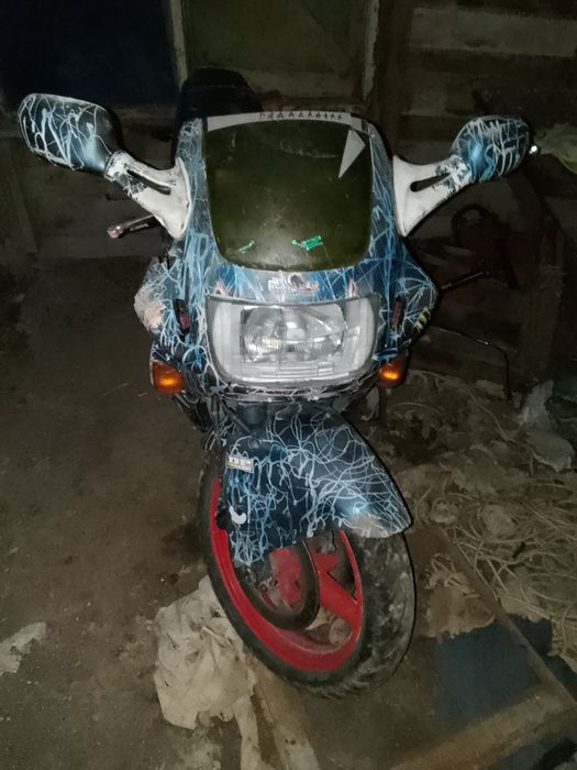 Vând Honda cbr 600 rr