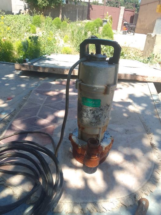 Глубинный насос.