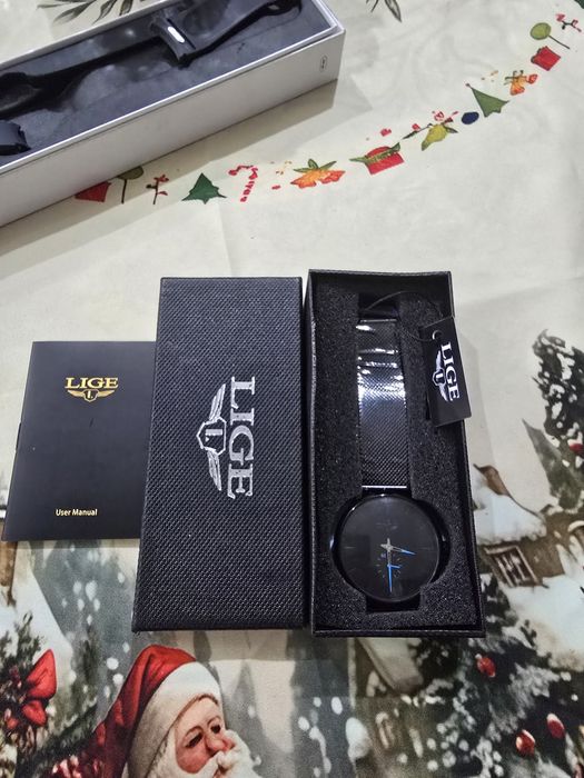 Часы LIGE новые .