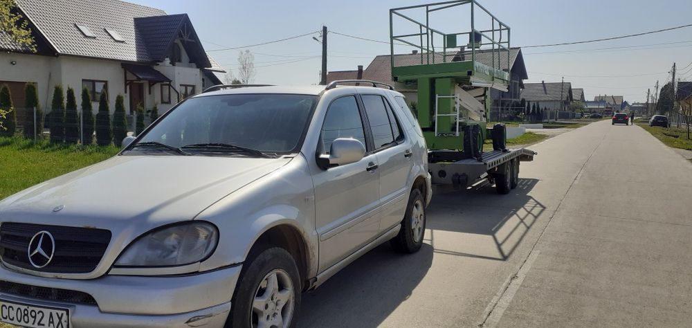 Tractări auto transport auto Suceava roti blocate avariate  rupte