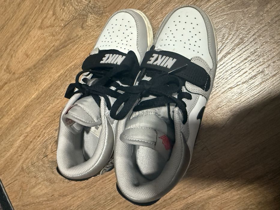 Продам кроссовки nike оригинал б/у